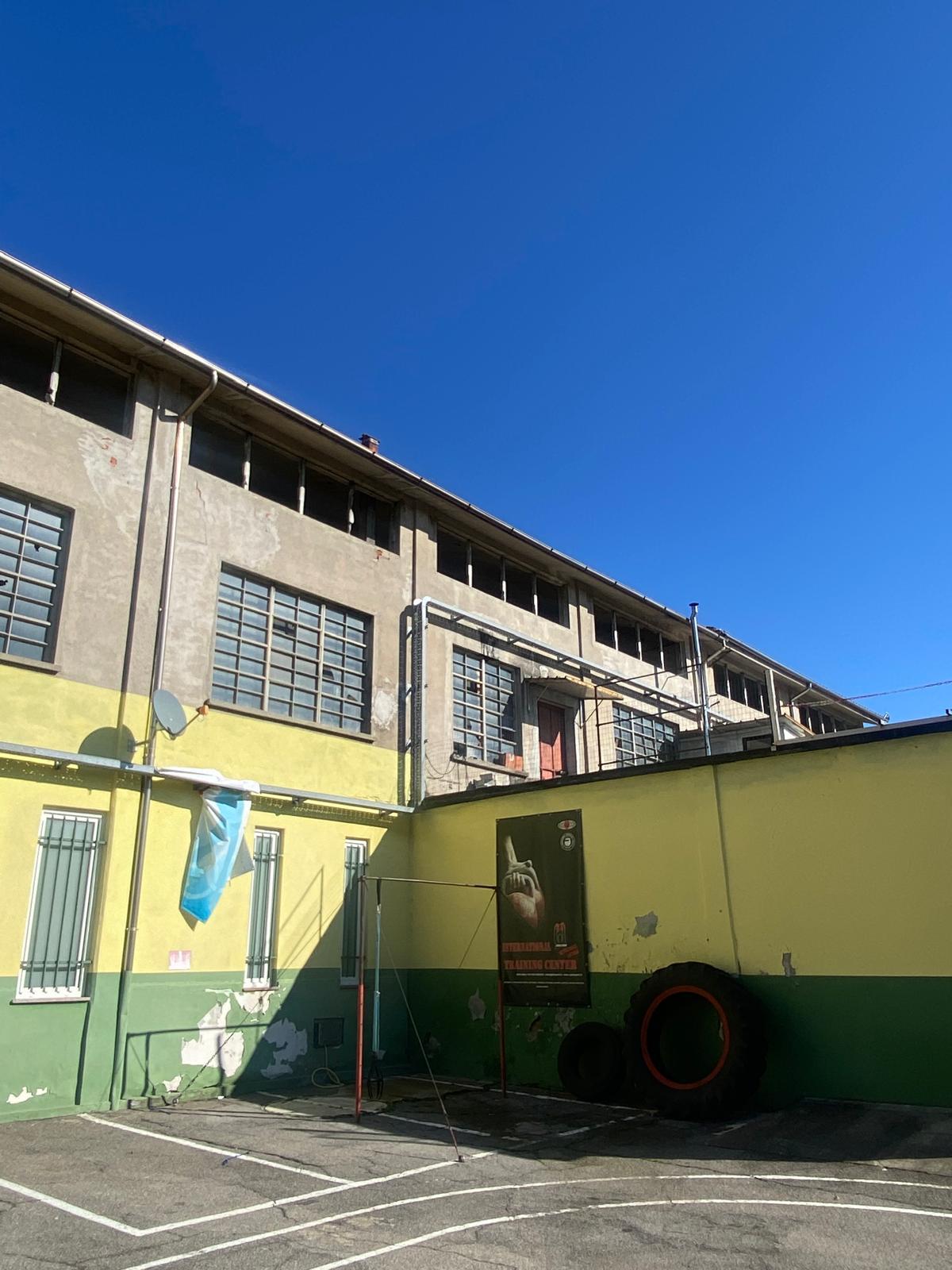 Vista 4 del capannone industriale
