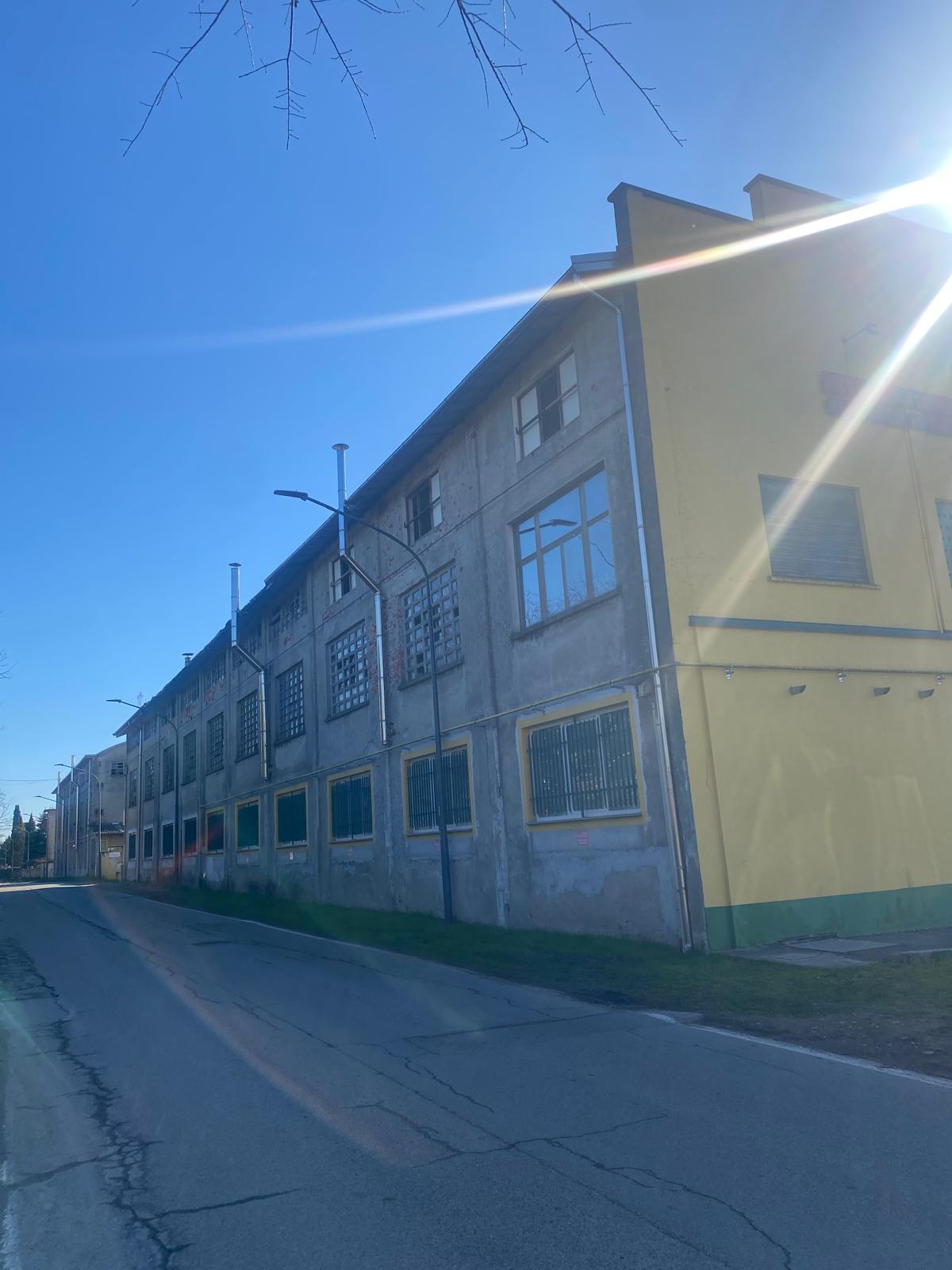 Vista 18 del capannone industriale