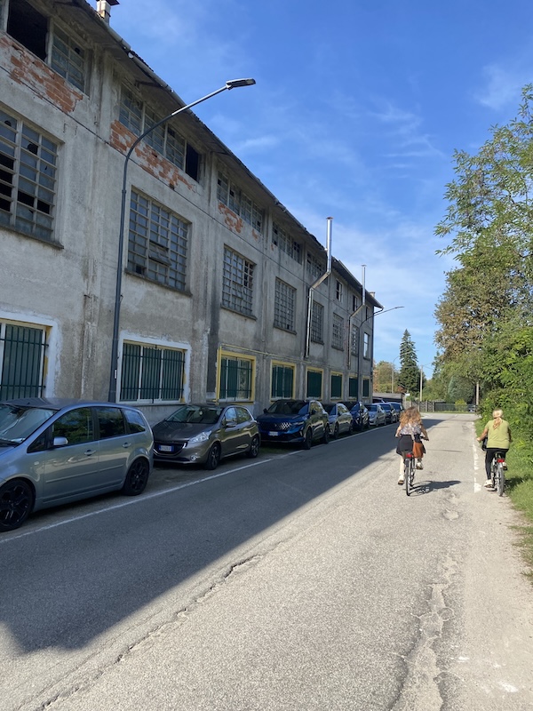 Vista 27 del capannone industriale
